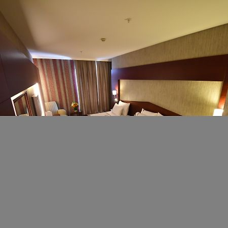 Taksim Gonen Hotel Istanbul Exterior photo