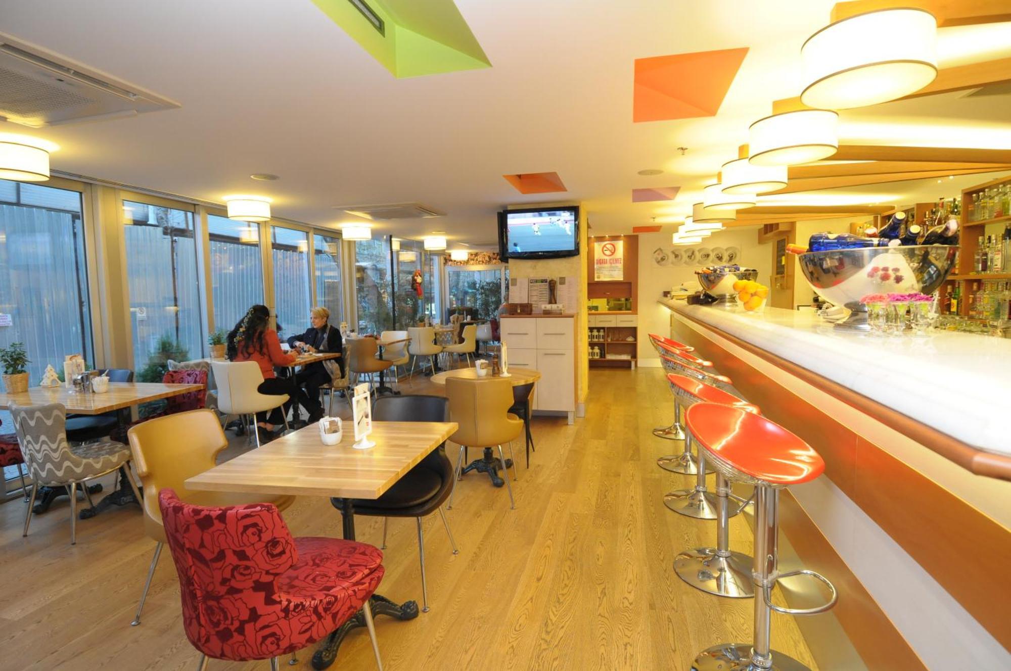 Taksim Gonen Hotel Istanbul Exterior photo